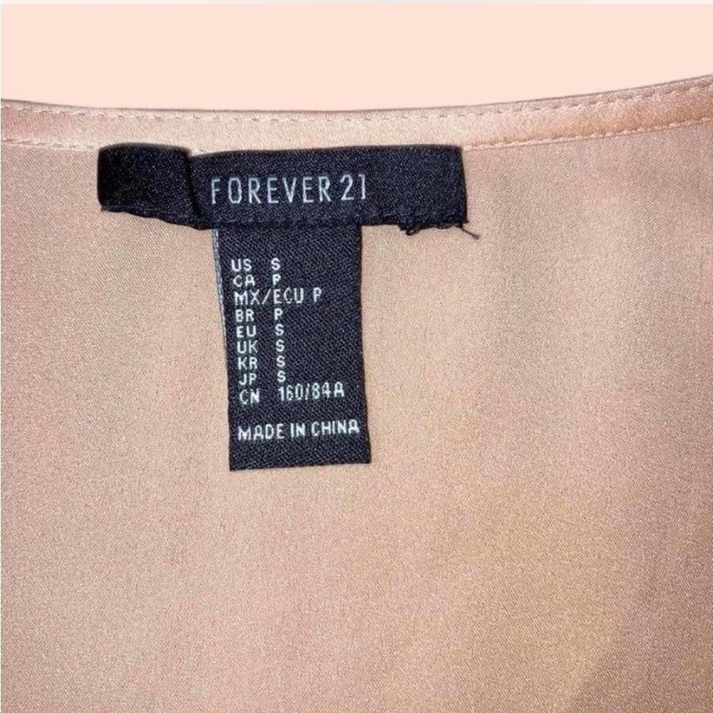 Forever21 Deep V-neck Crop Top Small - Picture 15 of 16
